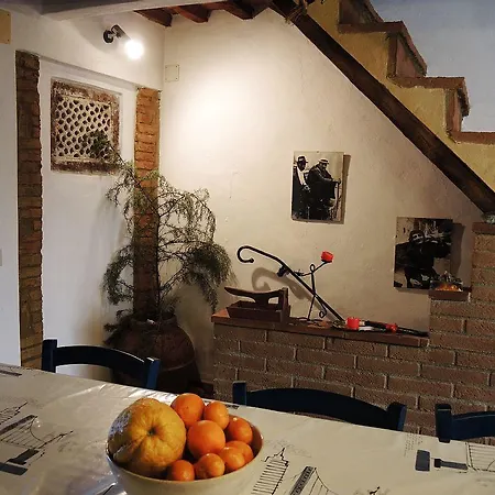 Via La Torre In Sassa Апартаменты